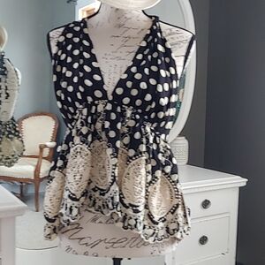 NWT We The Free Black and Cream Tie Front Peplum Tank Top
